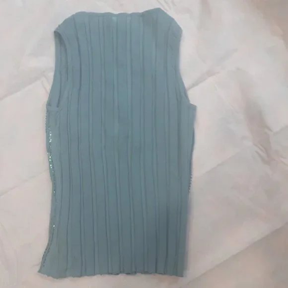 Optimum Nostalgic Women’s Aqua color no sleeves with shiny very small beats - Picture 4 of 6